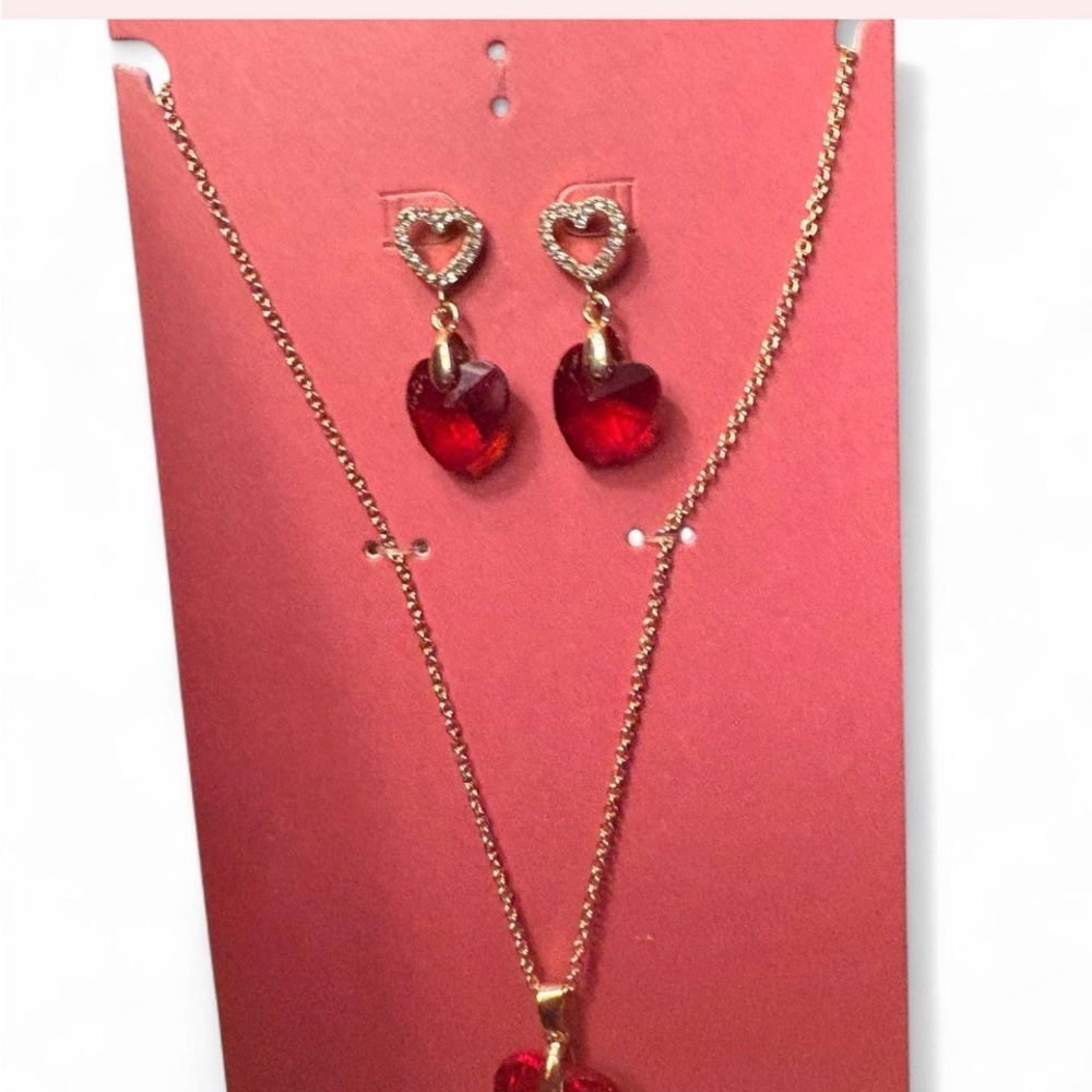 Gold and Red Heart Jewelry Set - Picture 5 of 7
